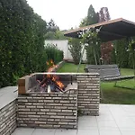Agi Panzio Obuda