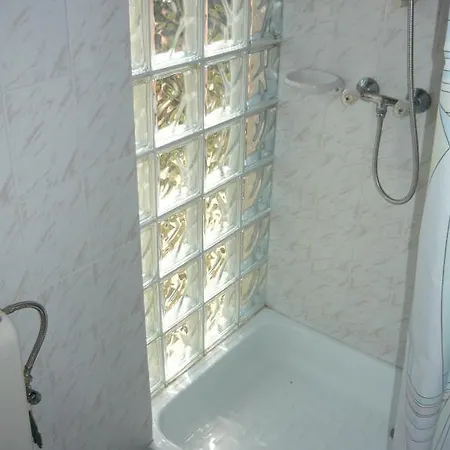 Bed & Breakfast Agi Panzio Obuda