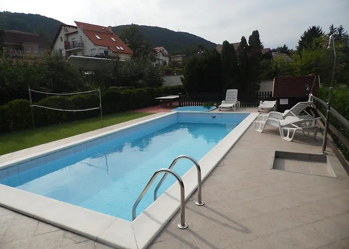 Bed & Breakfast Agi Panzio Obuda *